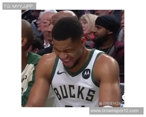 字母哥上半场表现平平11投7中仅得14分2篮板1助攻引发热议